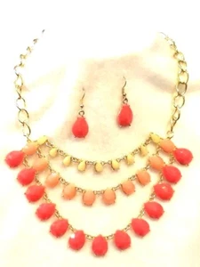 Ombre Elfenbein Pfirsich Melone Träne Perlen Kette Latz 3 Strang Halskette Set Gold - Bild 1 von 7