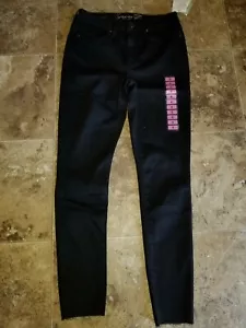 Nwt Womens Seven Mid Rise Skinny Pants Raw Hem Novelty Denim Black Midnight - Picture 1 of 2