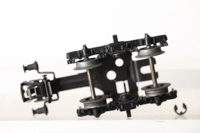 Märklin H0 Ersatzteil für Blechwagen  Drehgestell  kleine Räder (334470) - Bild 1 von 2