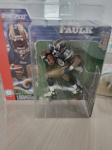 McFarlane NFL Marshall Faulk Series 2 - St Louis Rams - Dirty Uniform Version Cover