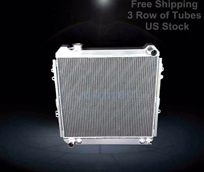 3 core aluminum radiator for TOYOTA PICKUP 4RUNNER 4WD 3.0 V6 3VZE 1988-1995 - Image 1 of 4