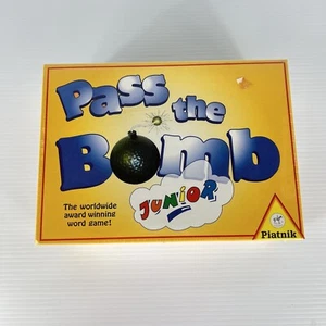 New sealed Vintage 1999 Pass the Bomb Junior children's board game - Picture 1 of 9