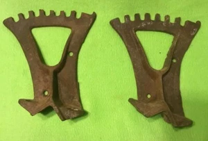 Antique ~ John Deere ~ Lever Bracket ~ Set ~Cast Iron ~ Steampunk Art - Picture 1 of 8