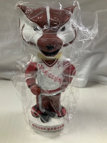 2002 WISCONSIN BADGERS MASCOT BUCKY BADGER HOCKEY BOBBLEHEAD ~ NIB Cover