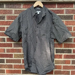 Van Heusen Black and White Striped Collared Button Down Short Sleeve Shirt - Picture 1 of 3