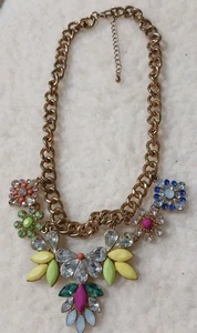 Collana statue bavaglino gemma floreale geometrica colorata catena tono oro 16"-19" - Foto 1 di 10