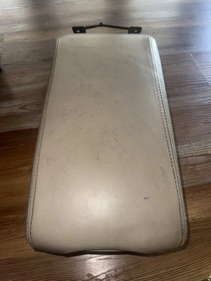 98-05 Lexus gs300 gs400 FRONT Center Console Arm Rest Pad Cushion TAN OEM - Image 1 of 4