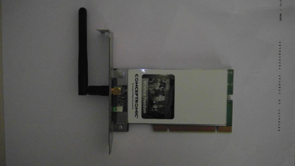 Adaptador Conceptronic Wi-Fi 11MBps/22Mbps (C04-018) PCI desktop PC - Immagine 1 di 1