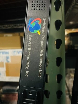 Server Technology CW-24V2C311A1 Sentry Distribution Unit 240V C13 C19 L6-30P - Image 1 of 4