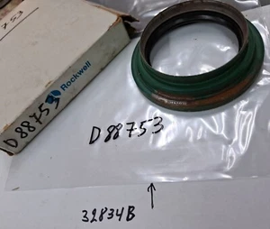 NOS TRACTOR PARTS SEAL D88753 - Picture 1 of 1