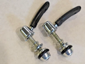 2 fer - Shimano Deore XT seatpost quick release NOS lovely brand new - Picture 1 of 8