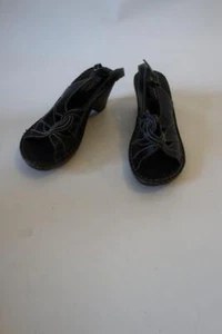 Nuevo con caja tacones de cuero para mujer Josef Seibel con cuña negra punta abierta 39 EE. UU./9 * - Imagen 1 de 7