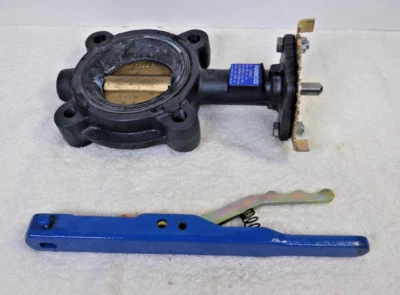 3” NIBCO LD-2000-3 Lug Style EPDM 200PSI Ductile Iron Butterfly Valve & Handle - Image 1 of 4