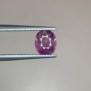 Natural Purple Kashmir Sapphire Faceted Oval Loose Gemstone For Jewelry 1.55 cts - Picture 1 of 7