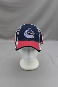 Cappello Vancouver Cancuks (VINTAGE) - Logo Orca di CCM - Vestibilità Elasticizzata Adulto - Foto 1 di 9