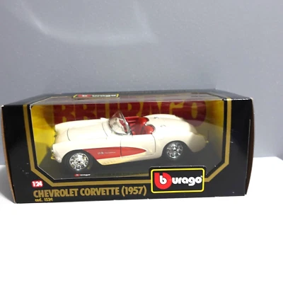 Chevrolet Corvette 1957 fundido a presión Burago dorado blanco/rojo escala 1:24 Foto 1 de 4