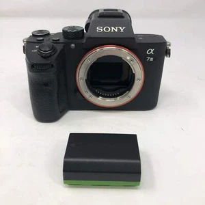 Sony Alpha 7 III 24.2MP Full Frame Interchangeable Lens Camera 20,428 Shuttercou - Picture 1 of 1