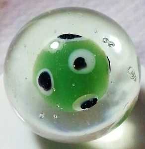 HANDMADE GLASS MARBLE "ALIEN BUBBLES" GREEN 25mm SHOOTER - Picture 1 of 2