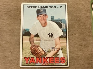 1967 Topps Steve Hamilton Card High Number #567 New York Yankees - EX+ - Lite Co - Picture 1 of 2