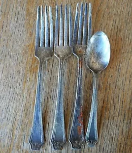 Vintage PENCO SILVERPLATE SET OF 3 forks 1 spoon -very poor rusted etc - Picture 1 of 6