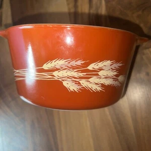 Cazuela de trigo cosecha otoño 1 litro Pyrex #473-B de colección sin tapa *chip* - Imagen 1 de 3