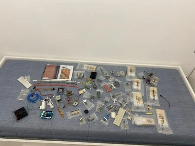 Kit ARDUINO UNO Rev - Immagine 1 di 4