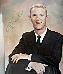 Vintage NASA Astronaut Signed Picture Russell Schweickart Apollo (Autopen) 1960s - Picture 1 of 4