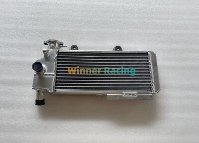 Radiador aluminio apto para BMW F650 GS / F650 CS / G650 GS 1999 - 2016 17117652234 Foto 1 de 4