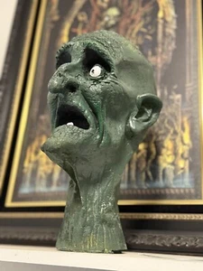 Disneyland Haunted Mansion WDW Foam Pop Up Ghost Head Cast From Original Prop - Picture 1 of 3