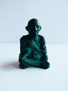 Original 1930 Tschechische MAHATMA GANDHI Malachit Glas Figur SCHLEVOGT HOFFMANN - Bild 1 von 8