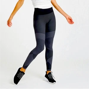 SPANX Seamless Moto Leggings for Women NWT - Picture 1 of 7