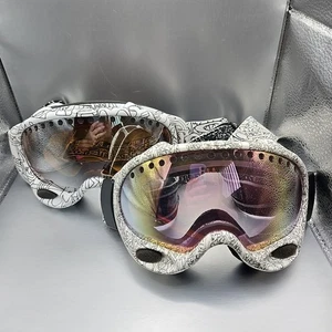 Pair (2) Oakley Crowbar A-Frame White  Black Ski Snowboarding Goggles Amber Lens - Picture 1 of 9