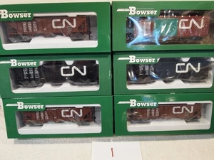 BOWSER  CANADIAN NATIONAL  3-70t & , 2-100t OPEN HOPPER, 1-40ft. BOX CARS  CN1 - Picture 1 of 4