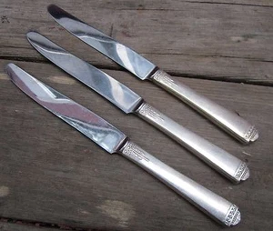 Oneida SURF CLUB Silverplate 1938 Community Discontinued 3 pc 9.25" Dinner Knife - Picture 1 of 4