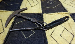 Herramientas de hierro tuareg metalistería joyería pedernal martillo África etnográfico - Imagen 1 de 10