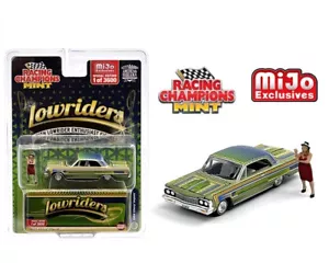 1964 CHEVY IMPALA SS 1/64 FIGURA VERDE RACING CHAMPIONS LOW RIDE RCCP1014 - Foto 1 di 1