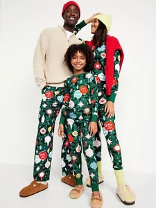 Old Navy Family Matching Holiday Christmas Pajamas Newborn Men Large - Picture 1 of 4