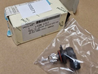 Jaguar Xk8 Headlight Bulb HB3 12V 60W Coupe Convertible 97-06 C2N1717 Genuine - Image 1 of 4