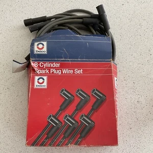 DELCO 8-CYLINDER SPARK PLUG WIRE SET 608S - Picture 1 of 2