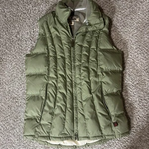 Woolrich Puffer Vest Womens Small Sage Green Quilted Zip Pockets Fleece Lined - Picture 1 of 11