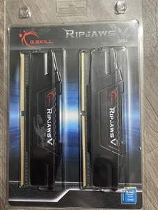 G.SKILL Ripjaws V Series 16GB 2x8GB DDR4-3200 Desktop Memory F4-3200C16D-16GVKB - Picture 1 of 3