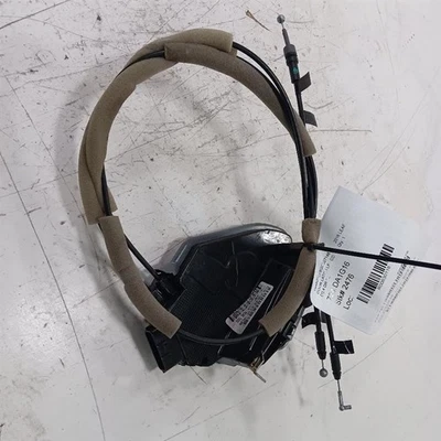 Nissan LEAF Door Latch Lock Left Driver Front  2013 2014 2015 2016 2017 - Image 1 of 4