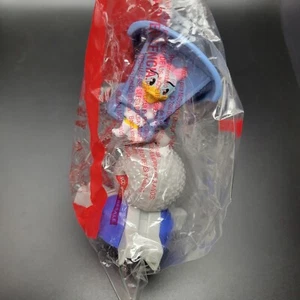 Daisy Duck McDonalds Disney EPCOT SOARIN Around The World Ride Toy 2020 NIP - Picture 1 of 4