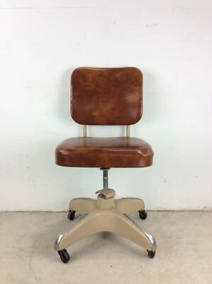 Silla de oficina industrial Mid Century con base de ruedas Foto 1 de 4