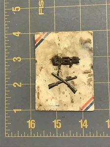 WWII Sweetheart USA Infantry Pin - Original Card - Some Repair Needed - Sterling - Picture 1 of 5