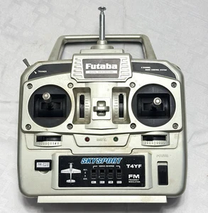 Futaba Skysport T4YF RC Airplane Transmitter 4 Channel Controller 72 GHz FM - Picture 1 of 12