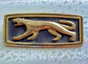 Nuevo de Lote Antiguo 1968 Cougar XR7-G Volante Ornamento Emblema - Imagen 1 de 3