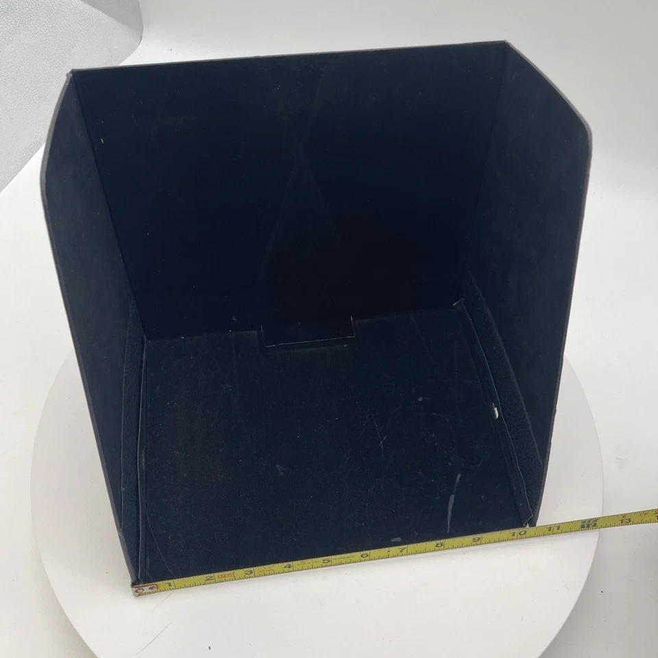 Folding ipad sunshade shield for iPad Air - Image 1 of 4