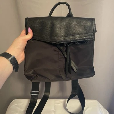 Bolso de hombro Botkier de nailon de cuero pequeño negro nuevo con etiquetas Foto 1 de 4