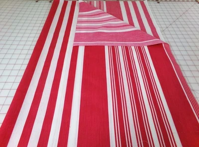热卖粉色和白色条纹面料(混纺?) 重量轻。 约 30x41。 D25-2234 保修 & 延长技术支持 — 第 1/4 张图片